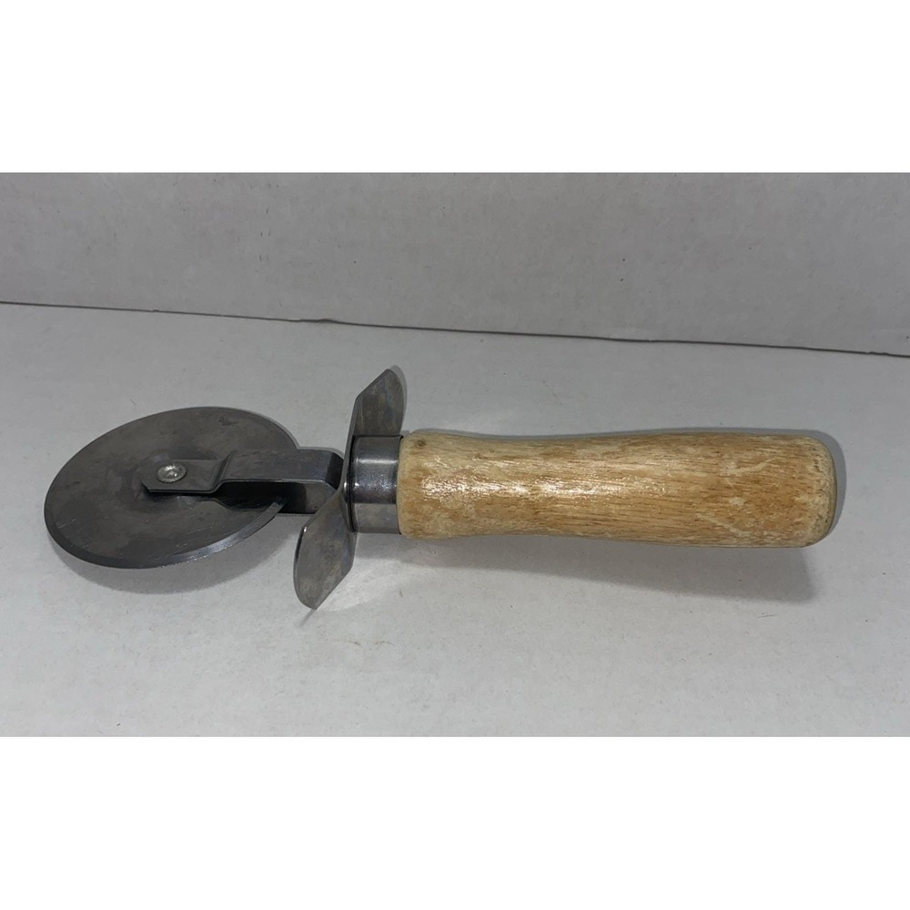 Genuine Good Cook Pizza Cutter Stainless Steel 2.5 In Blade With Wood Handle - Picture 2 of 5